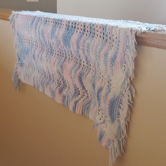 New Unused Vintage Crocheted Baby Afghan/Blanket, Pink,Blue,White, 50x45, Gorg! - Picture 10 of 13